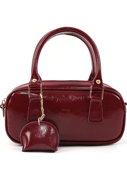 Kırışık Dokulu Bordo SHK207 Suni Deri Charm Detaylı Fermuarlı ,askılı El, Kol ve Omuz Çantası
