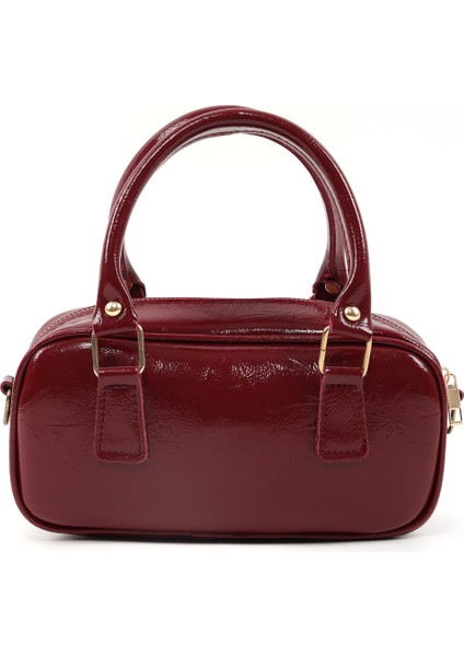 Kırışık Dokulu Bordo SHK207 Suni Deri Charm Detaylı Fermuarlı ,askılı El, Kol ve Omuz Çantası modelleri