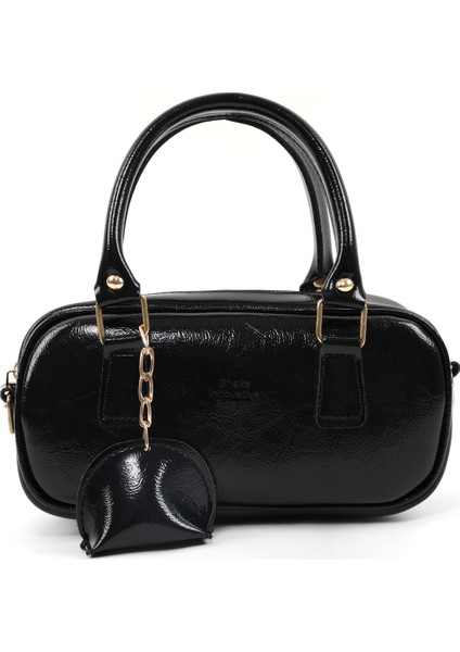 Kırışık Dokulu Siyah SHK207 Suni Deri Charm Detaylı Fermuarlı ,askılı El, Kol ve Omuz Çantası