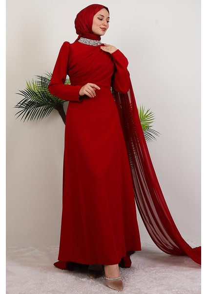 Yakası Taşlı Elbise Bordo fırsatları