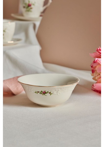 Vintage Rose Kase 14 cm Krem