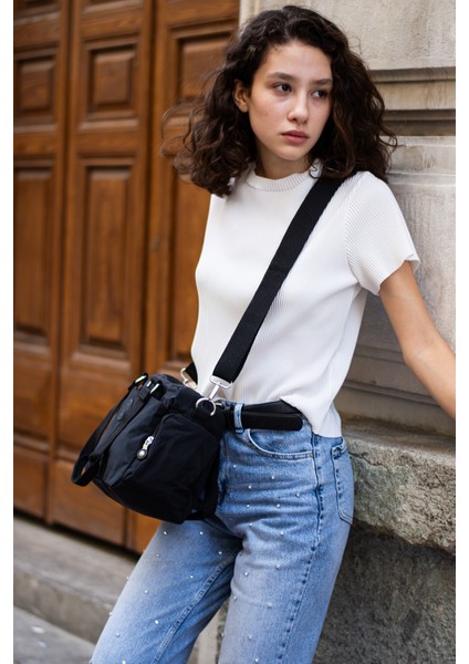 Unisex Krinkıl Kumaş Omuz ve Çapraz Askılı Siyah Renkli Çanta