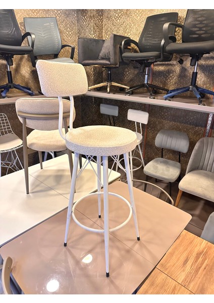 Yeni Teddy Kumaş Mila Bar Sandalyesi Kırık Beyaz.75 cm Oturum Yüksekliği fiyatları