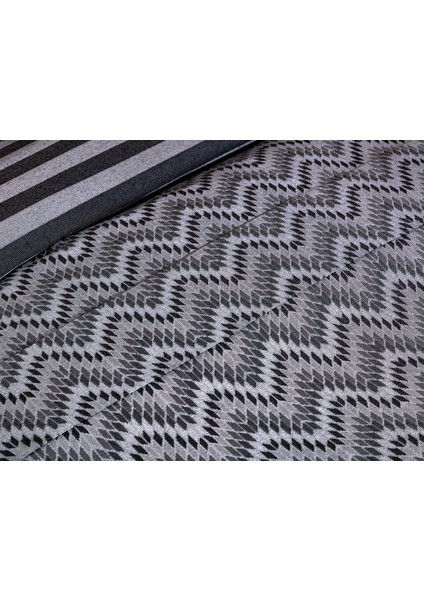 Wissale Çift Kişilik Jakarlı Saten Nevresim Takımı modelleri