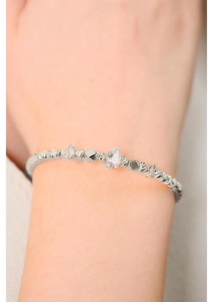 Kadın Gümüş Renk Dorika Zirkon Bileklik fiyatları