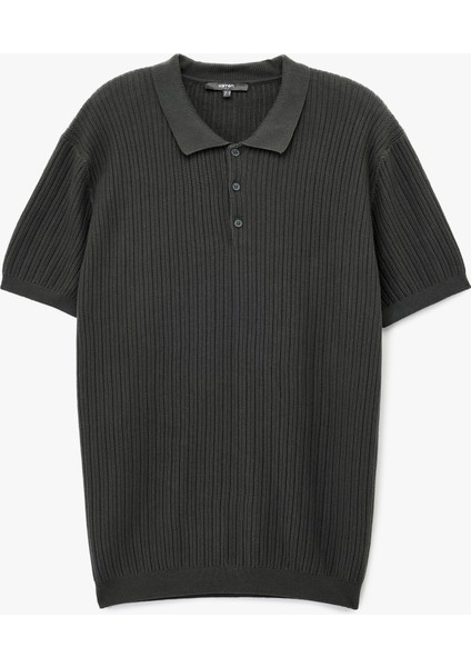 Regular Fit Kısa Kollu Pamuklu Dokulu Düğmeli Polo Yaka Triko Tişört modelleri