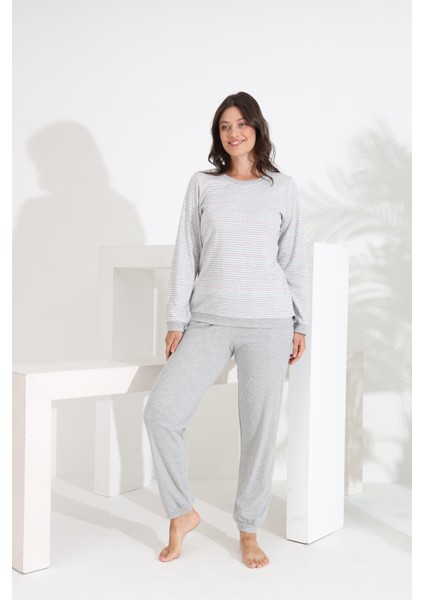 %100 Pamuk Uzun Kol Manşetli Cepli Kadın Pijama Takımı 98510-511
