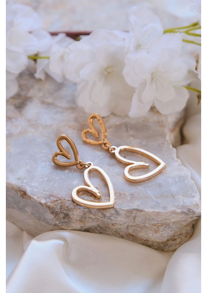 Gold Sallantılı Ikili Kalp Küpe fiyatları