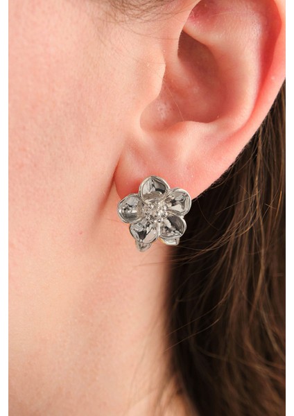 Silver Yapraklı Mini Papatya Küpe