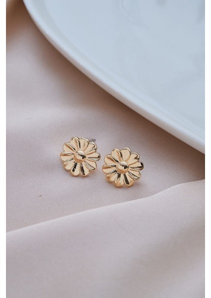 Gold Mini Papatya Küpe fırsatları