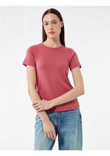 Pamuklu Kısa Kollu Bisiklet Yaka Basic Tişört fiyatları