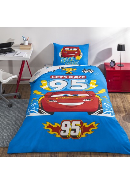 Taç Lisanslı Disney Cars Let' S Race Tek Kişilik Pamuk Nevresim Takımı