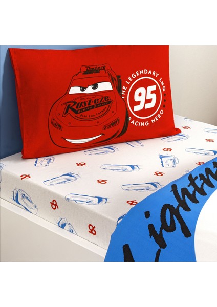 Taç Lisanslı Disney Cars Mcqueen Tek Kişilik Pamuk Nevresim Takımı modelleri