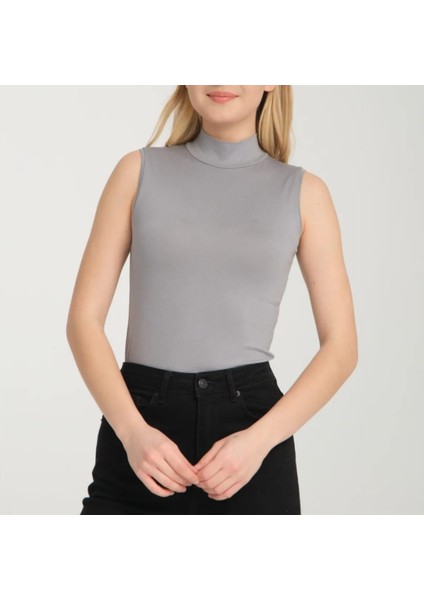 Greymoda Kadın Balıkçı Yaka Kolsuz Body modelleri