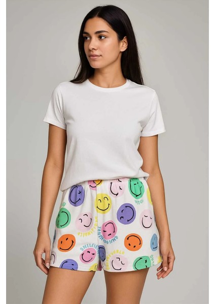 Smiley Desenli Şort