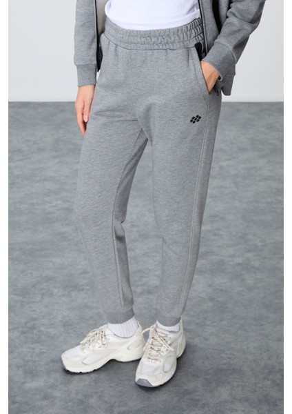 Gri Melanj Kompakt Pamuklu Kalın Pürüzsüz Dokulu Kapüşonlu Oversize Fit Kadın Eşofman Takım - 95343 modelleri