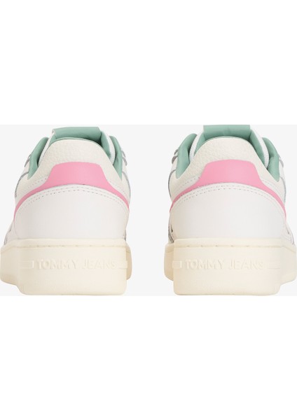 Tommy Jeans Retro Basket Kadın Siyah Spor Ayakkabı.0la modelleri