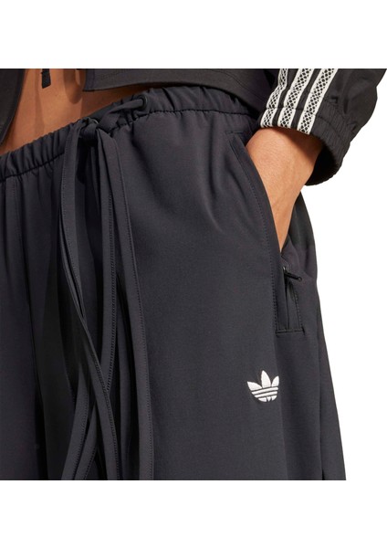 Markali Adidas Rıbbon Kadın Siyah Eşofman Altı JV9727 indirimleri