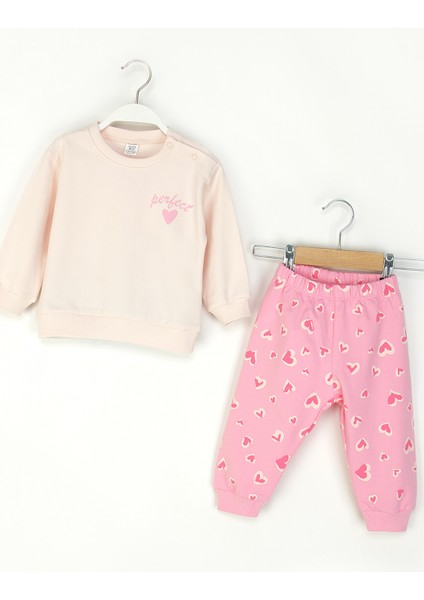 Kız Bebek Kalpli Takım Uzun Kollu Sweatshirt ve Desenli Alt-Üst Takım modelleri