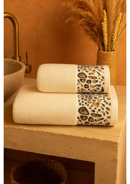 Ayla Model Baskılı 2'li Banyo Havlu Seti modelleri