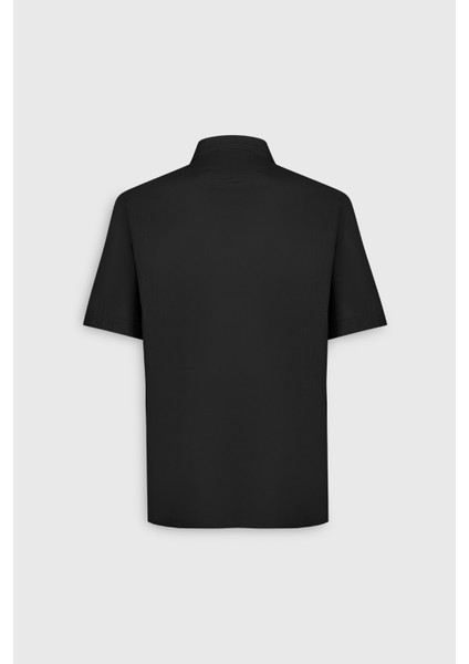 Erkek Siyah Comfort Fit Rahat Kesim Düğmeli Yaka Keten Görünümlü %100 Pamuk Kısa Kollu Gömlek