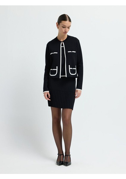 Pilise Detaylı Mini Triko Etek Siyah 12745588000 modelleri