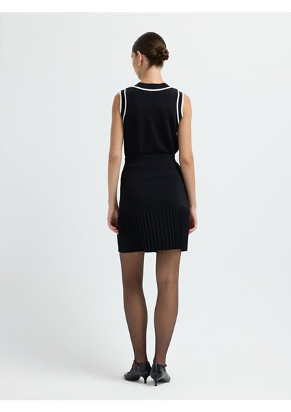 Pilise Detaylı Mini Triko Etek Siyah 12745588000