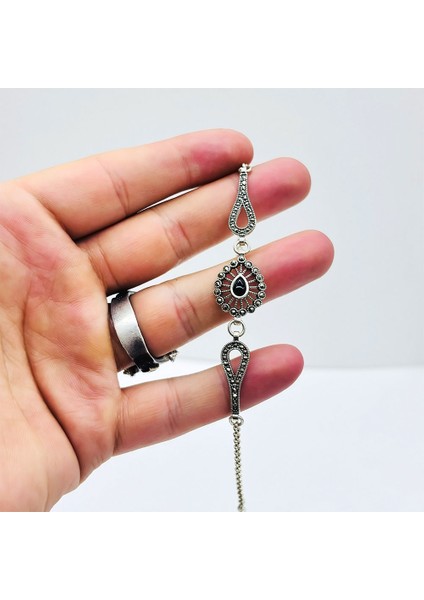 Oltu Taşı ve Zirkon Işçilikli 925 Ayar Gümüş Bileklik modelleri