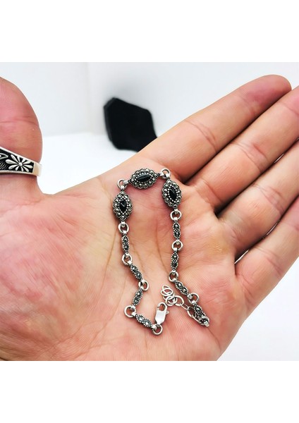 Zirkon ve Oltu Taşı Tasarım 925 Ayar Gümüş Bileklik fırsatları