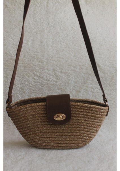 Gabri Kapaklı Hasır Çapraz Çanta Vizon