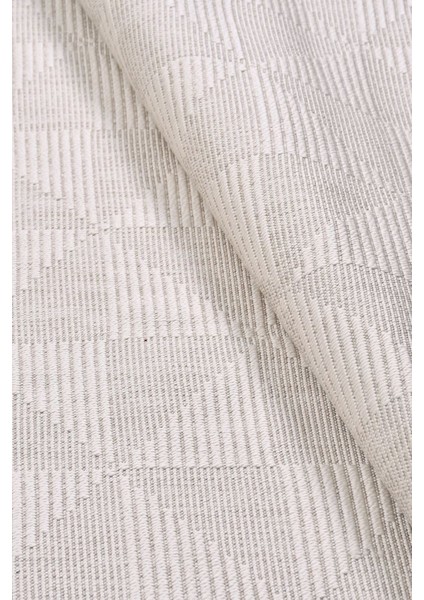 Evisa Ince ve Şık Sisal Dokuma Kalitesinde Kilim – Kolay Temizlik, Robot Süpürge Uyumlu