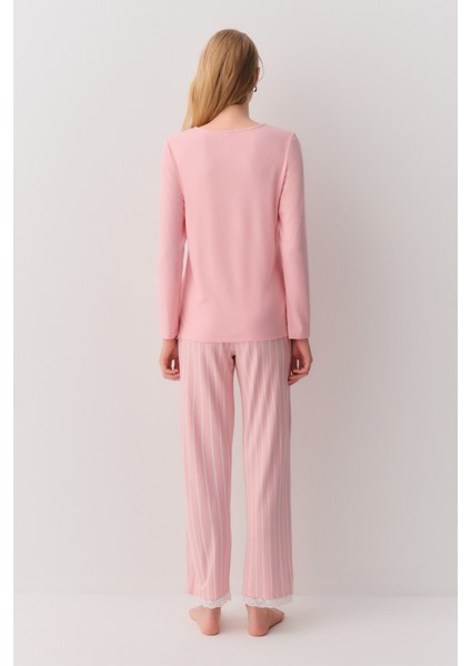 Ella Pijama Takımı fırsatları