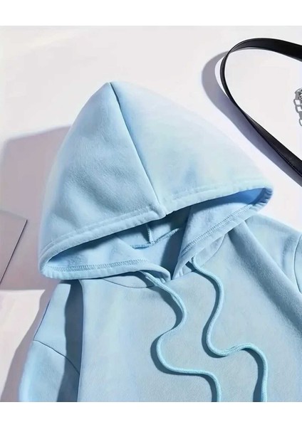 Mavi ve Beyaz Kurdeleler Baskılı Kapüşonlu Cepli Pamuklu Mavi Sweatshirt modelleri