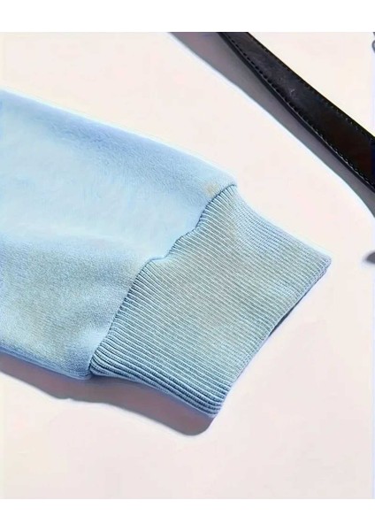 Mavi ve Beyaz Kurdeleler Baskılı Kapüşonlu Cepli Pamuklu Mavi Sweatshirt fırsatları