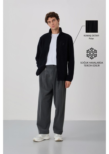 Siyah Yazı Nakışlı Dik Yaka Fermuarlı Standart Kalıp Erkek Sweatshirt Polar - 87992