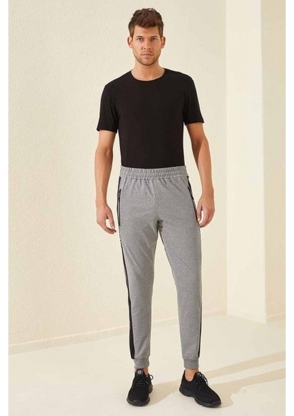 Gri Melanj Fermuar Cepli Baskılı Standart Kalıp Jogger Erkek Eşofman Alt - 84657 indirimleri