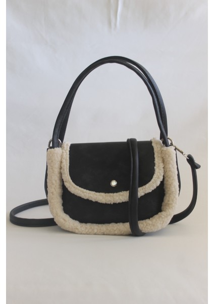 Paul Kürklü Siyah El ve Çapraz Çanta modelleri