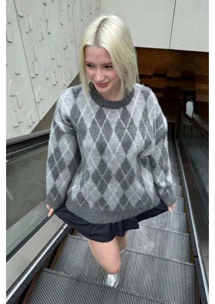 Antrasit Bisiklet Yaka Şardonlu Baklava Desenli Kazak MG2493 modelleri