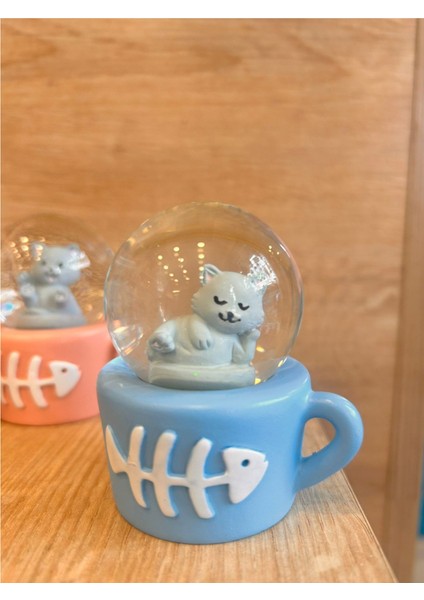 3’lü Set Işıklı Sevimli Kediler Tasarımlı Mini Kar Küresi – Dekoratif ve Koleksiyonluk Kar Küresi Seti 6x6 cm fiyatları