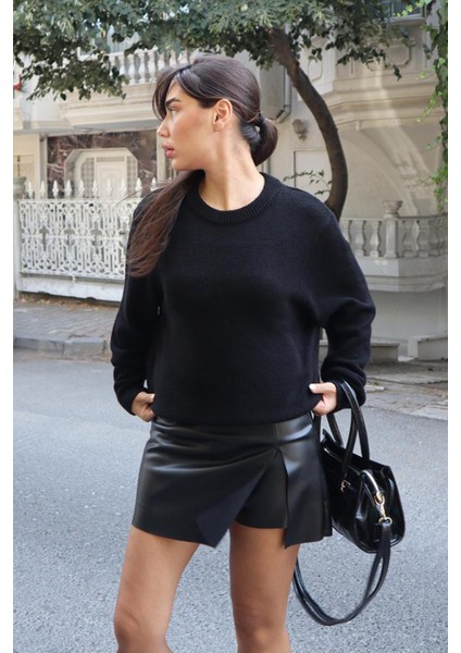 Siyah Bisiklet Yaka Kadın Triko Kazak MG2494