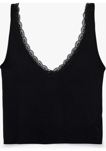 Dantel Detaylı Kalın Askılı V Yaka Pijama Üstü