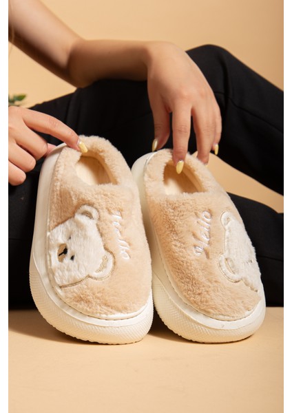 Kadın Ayıcık Desenli Peluş Yumuşak Hafif Ses Yapmayan Kaymaz Eva Taban Kışlık Ev Terliği