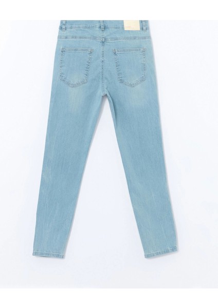 Lcw Kids Indigo Beli Ayarlanabilir Lastikli Erkek Çocuk Jean Pantolon modelleri