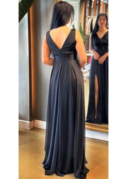 Siyah Kalın Askı Yırtmaçlı Kloş Etekli Simli Uzun Abiye Elbise 7205 fırsatları