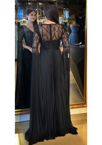 Siyah Kısa Kollu Tül Detaylı V Yaka Düz Kesim Tül Uzun Abiye Elbise 7761 indirimleri