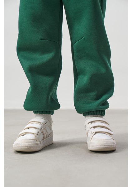 Baskılı Renk Bloklu Erkek Çocuk Alt Üst Eşofman Takımı fırsatları