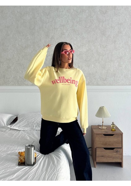 Kadın Premium Sweat Penye 3 Iplik Içi Şardonlu Oversize Kalıp Baskılı Sweatshir fırsatları