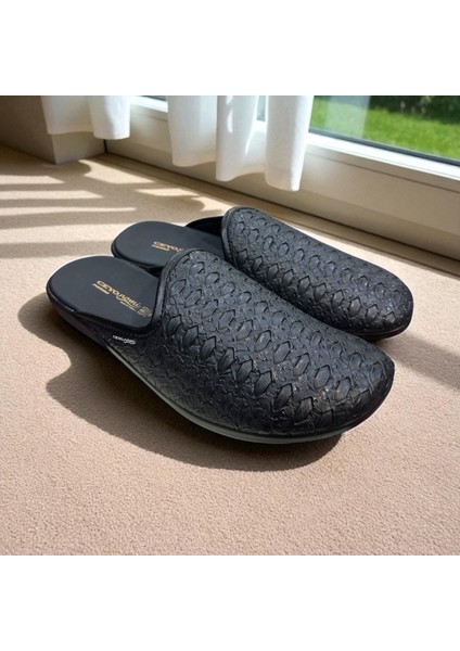 Ortapedik Rahat ve Hafif Deri Ev Terliği fiyatları