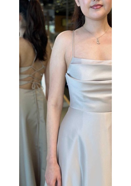 Bej Ip Askılı Sırt Dekolteli Kloş Etekli Saten Uzun Abiye Elbise 7764 fırsatları