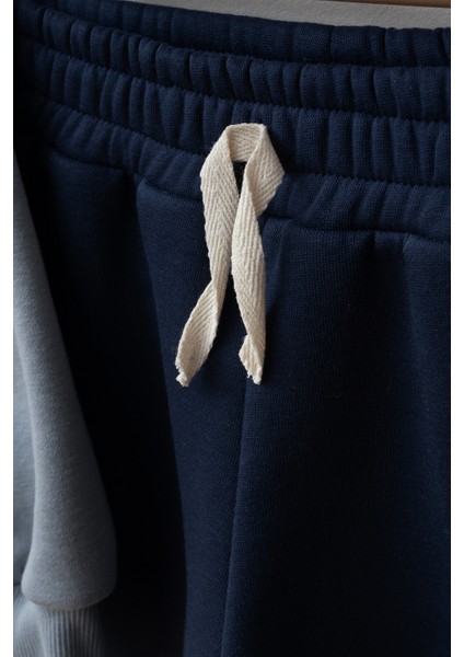 Baskılı Erkek Çocuk Alt Üst Eşofman Takımı fırsatları